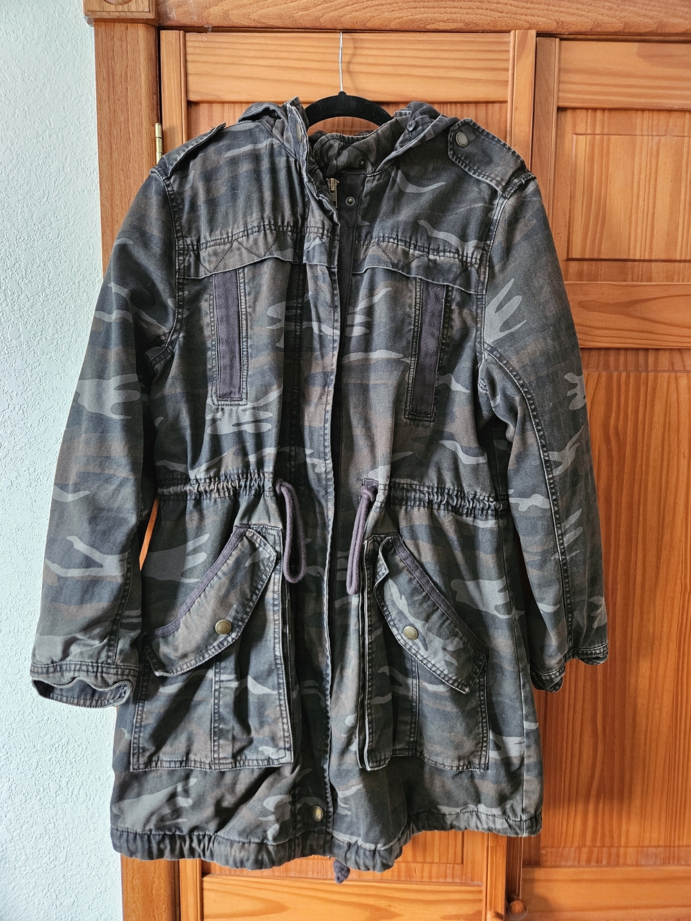 American Eagle Outfitters Women's Camouflage Utility Parka - Black & Gray